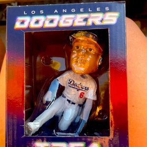 BobbleHead